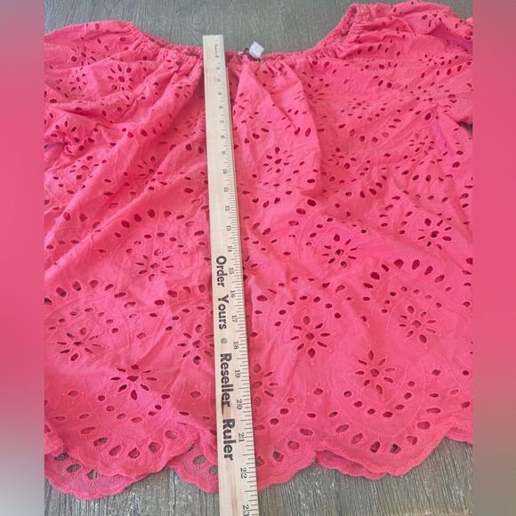 Pink eyelet on/off shoulder shirt. Xl. So cute!!💗💗 - Picture 5 of 8